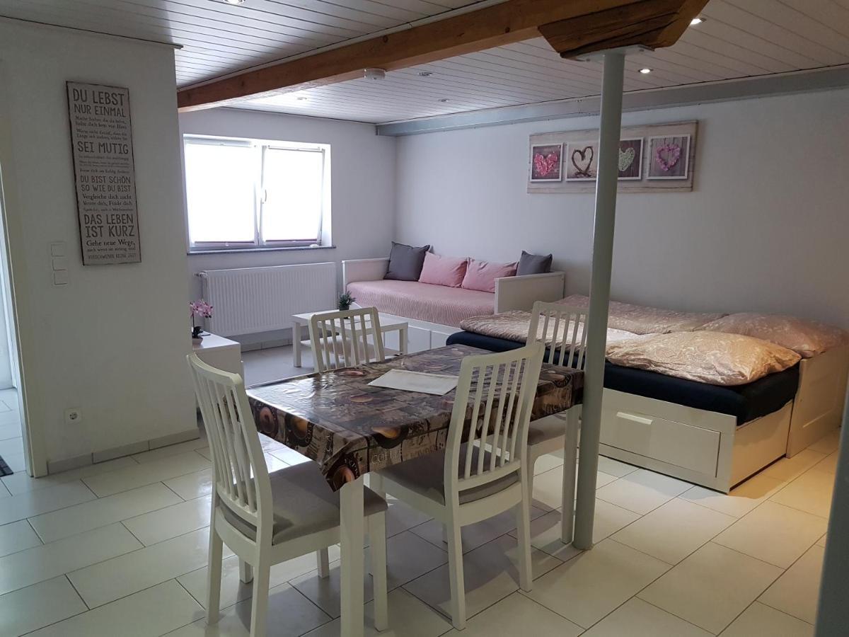 Ferienwohnung/Monteurzimmer Auf Dem Bauernhof Mörlenbach Esterno foto