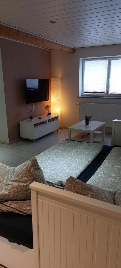 Ferienwohnung/Monteurzimmer Auf Dem Bauernhof Mörlenbach Esterno foto